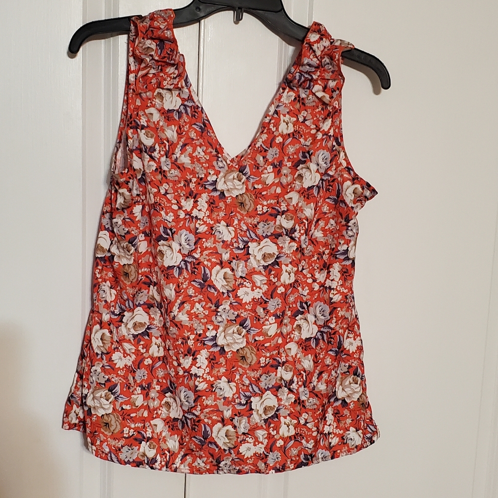 EMERY ROSE Red With Multicolor Roses Sleeveless V Neck Blouse Sz Small.P…
